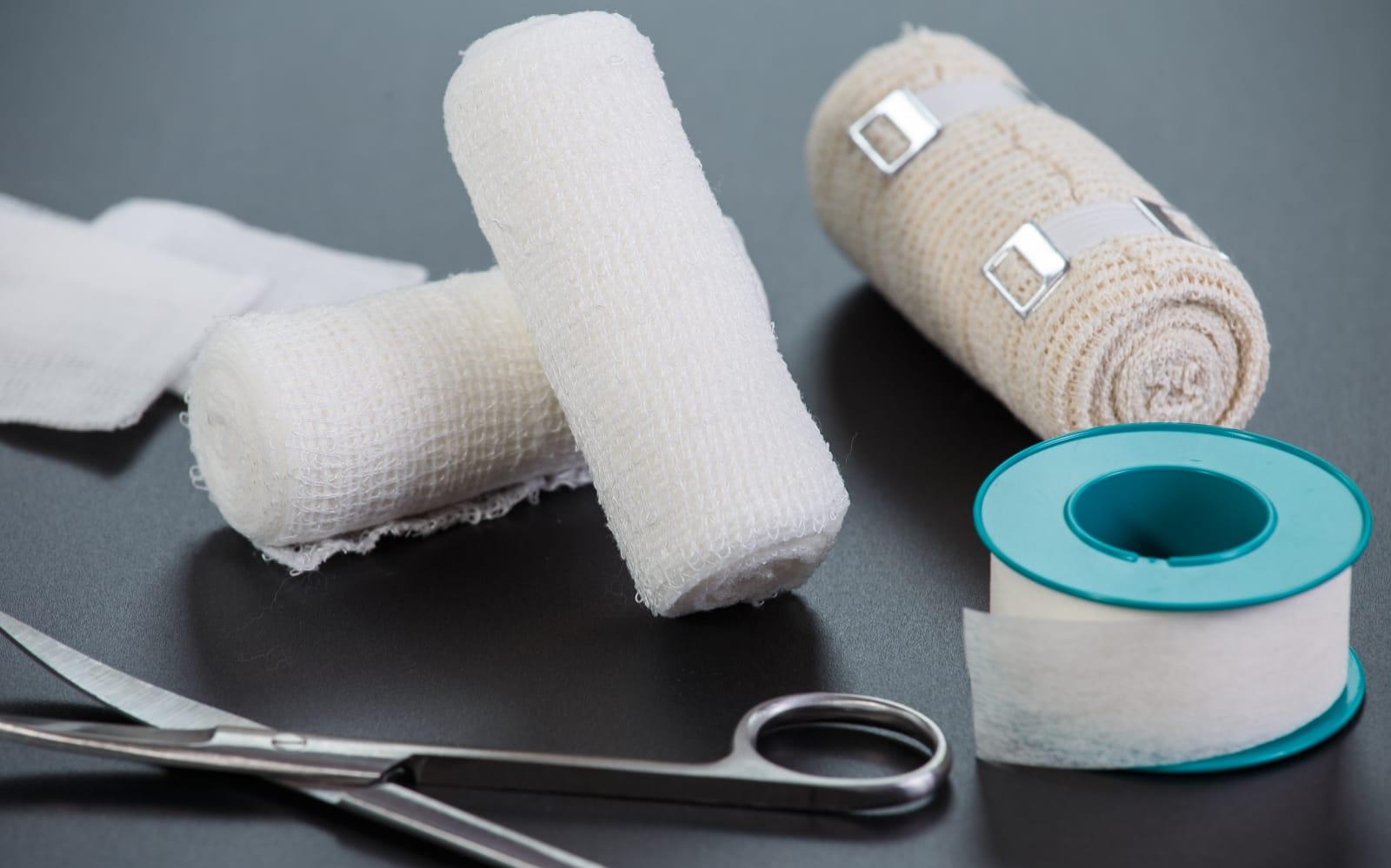 Global Medical Tapes And Bandages Market